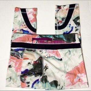 Lululemon Inspire Pigment wave crop pants Sz M